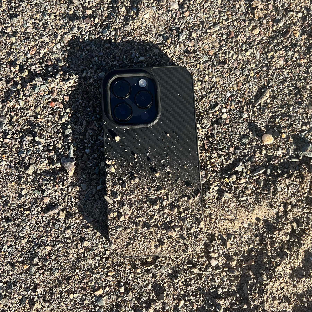 Dropguys Ultimate case on rocks